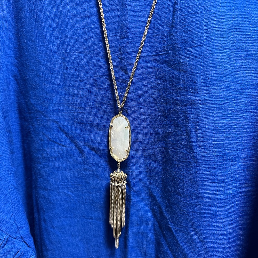 Kendra Scott Rayne mother of pearl and gold necklace